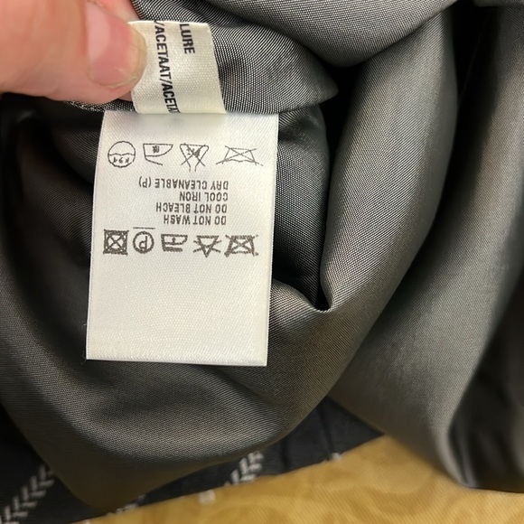 Escada Womens Gray Striped Sleeveless Top with Lace Hem - Picture 7 of 8